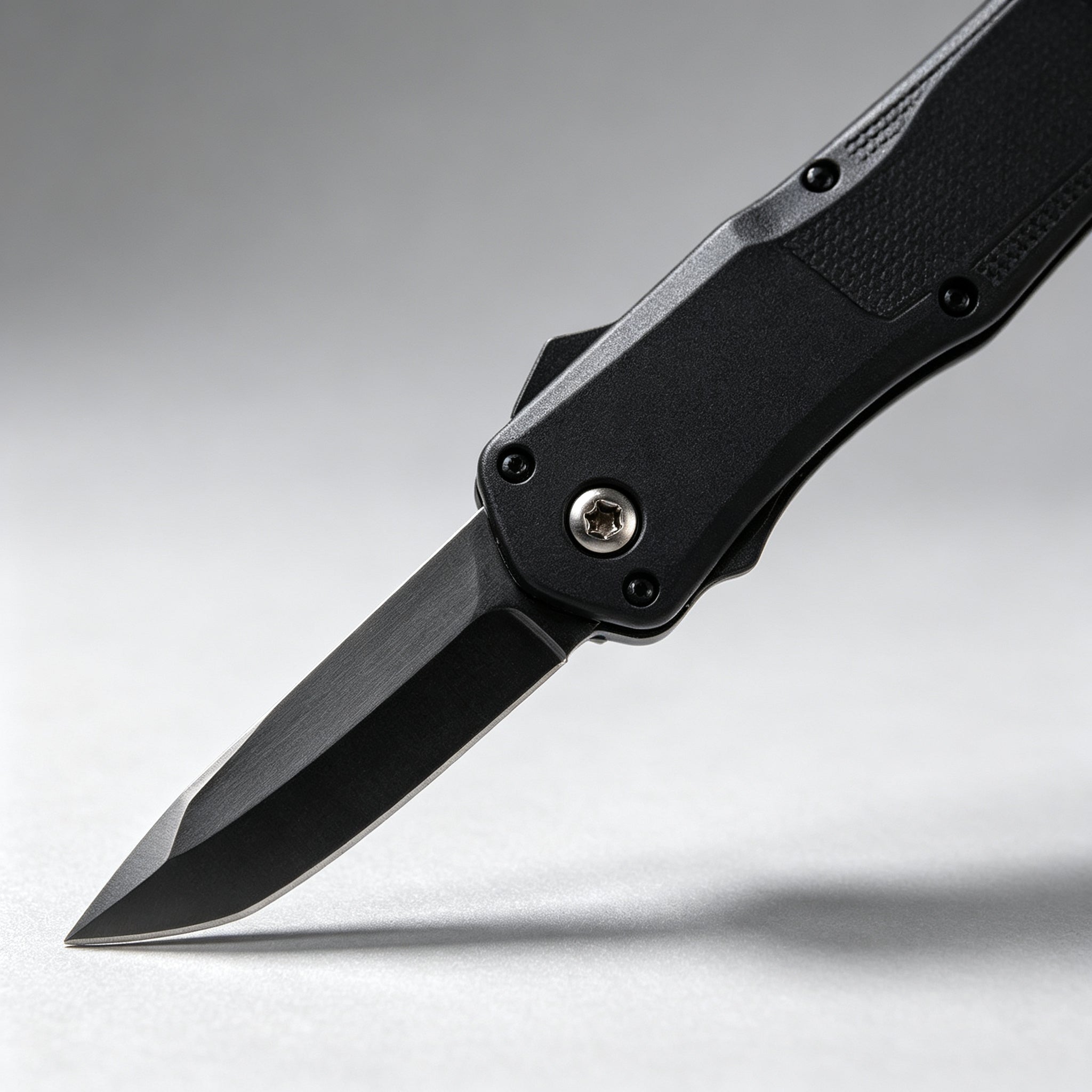 F204 Folding Knife – 218mm · 239g — view 3