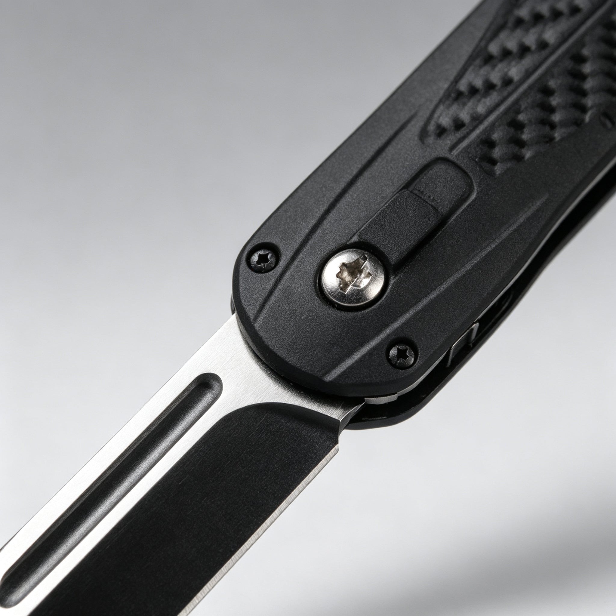 F186 Folding Knife – 222mm · 150g — view 3