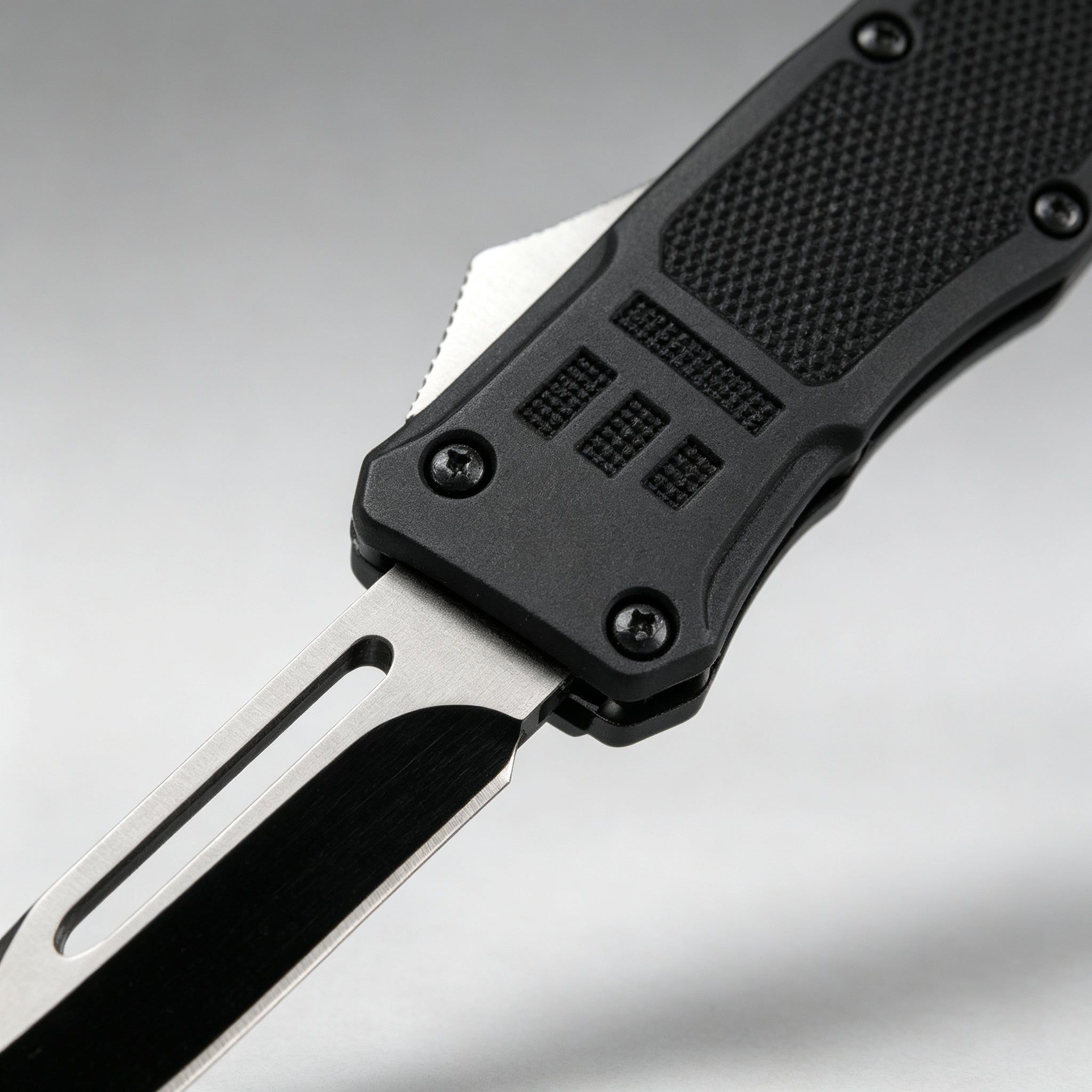 F182-2 Folding Knife Single-Edge Small – 168mm · 129g — view 3