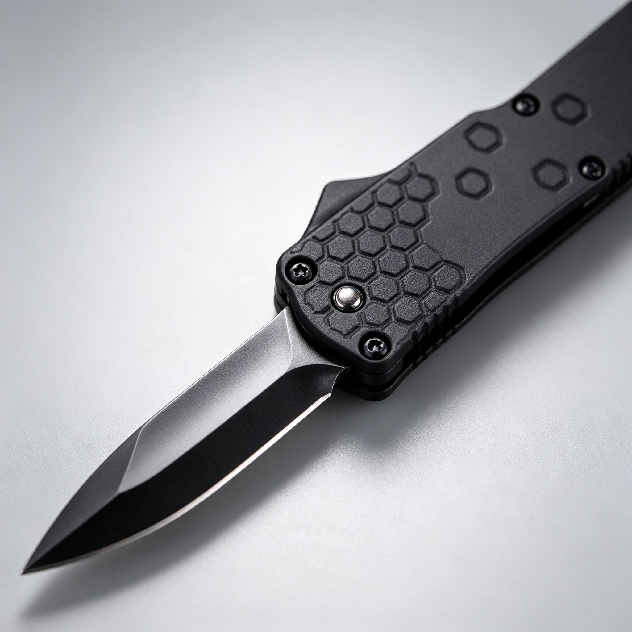F153 Folding Knife Double-Edge Serrated – 165mm — view 3