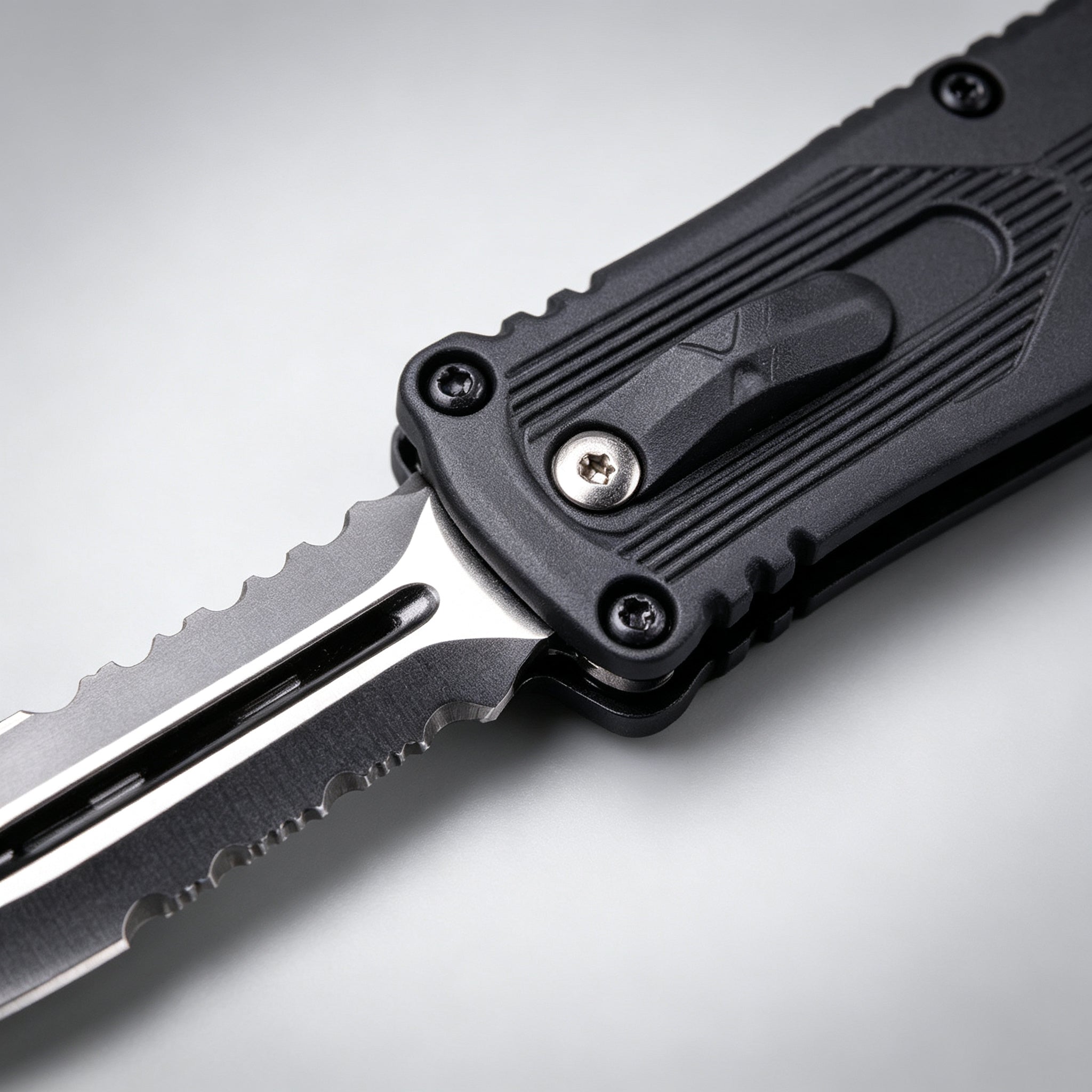 F149-D Folding Knife – 18.5mm · 241g — view 3