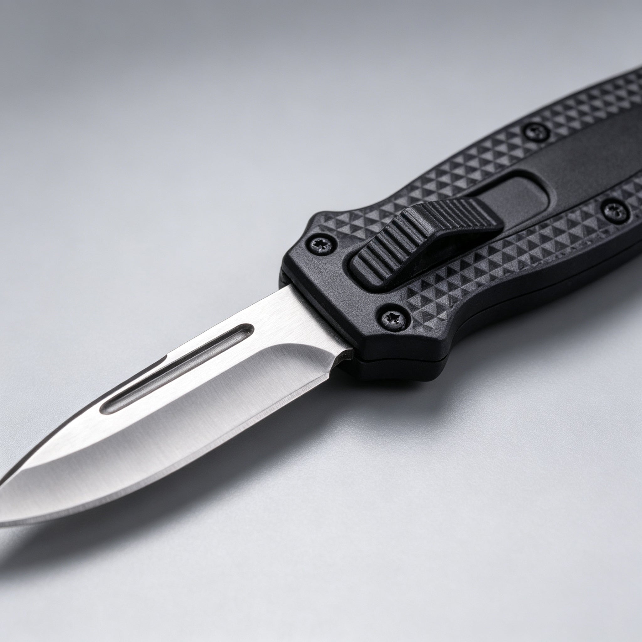 F147 Folding Knife Single-Edge – 130mm · 59.5g — view 3