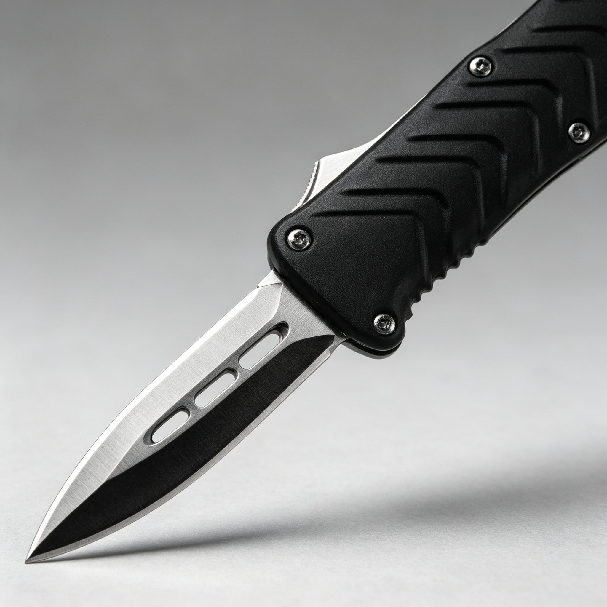 F129 Folding Knife – 228mm · 245g — view 3