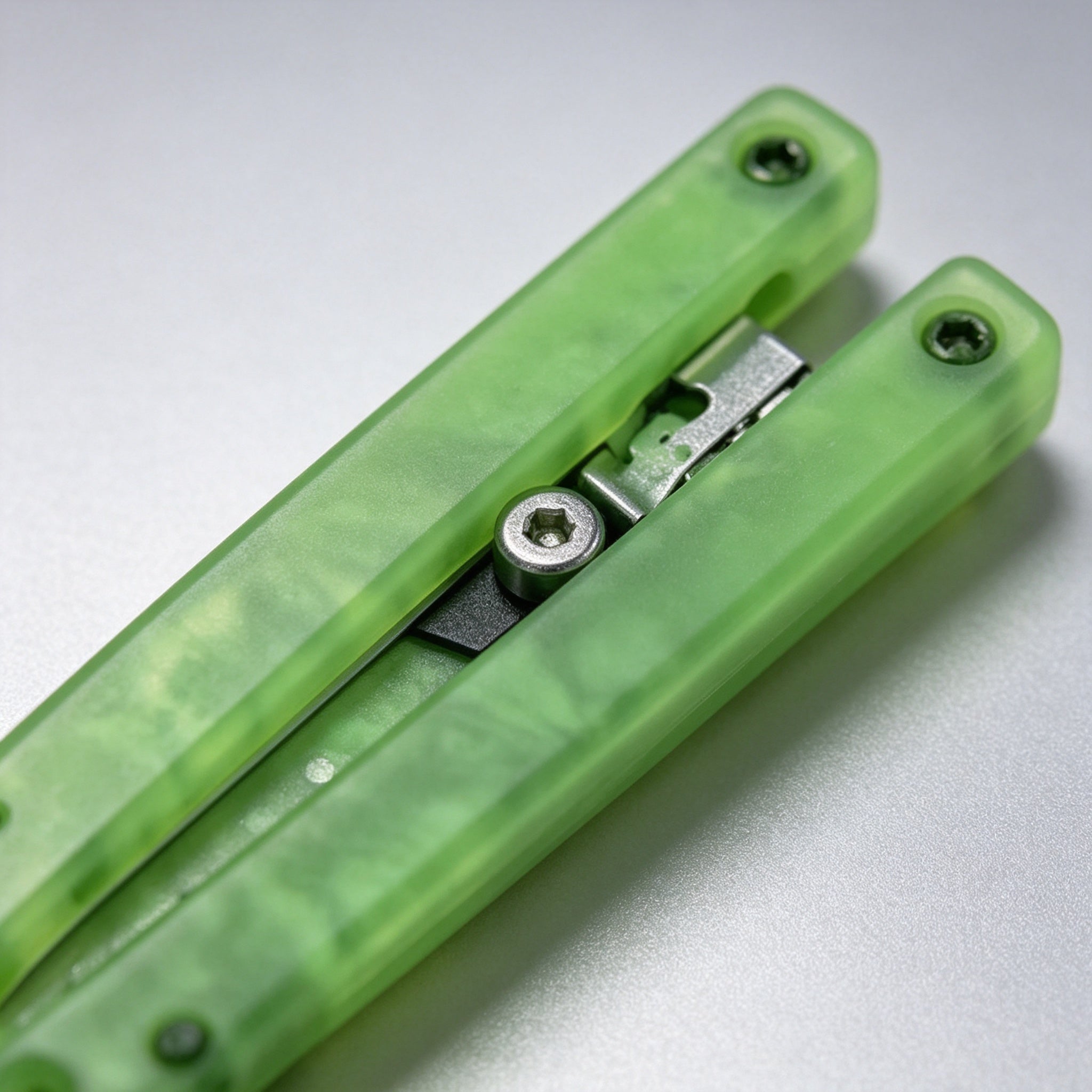 PH01 Butterfly Knife – Green Pattern — view 3