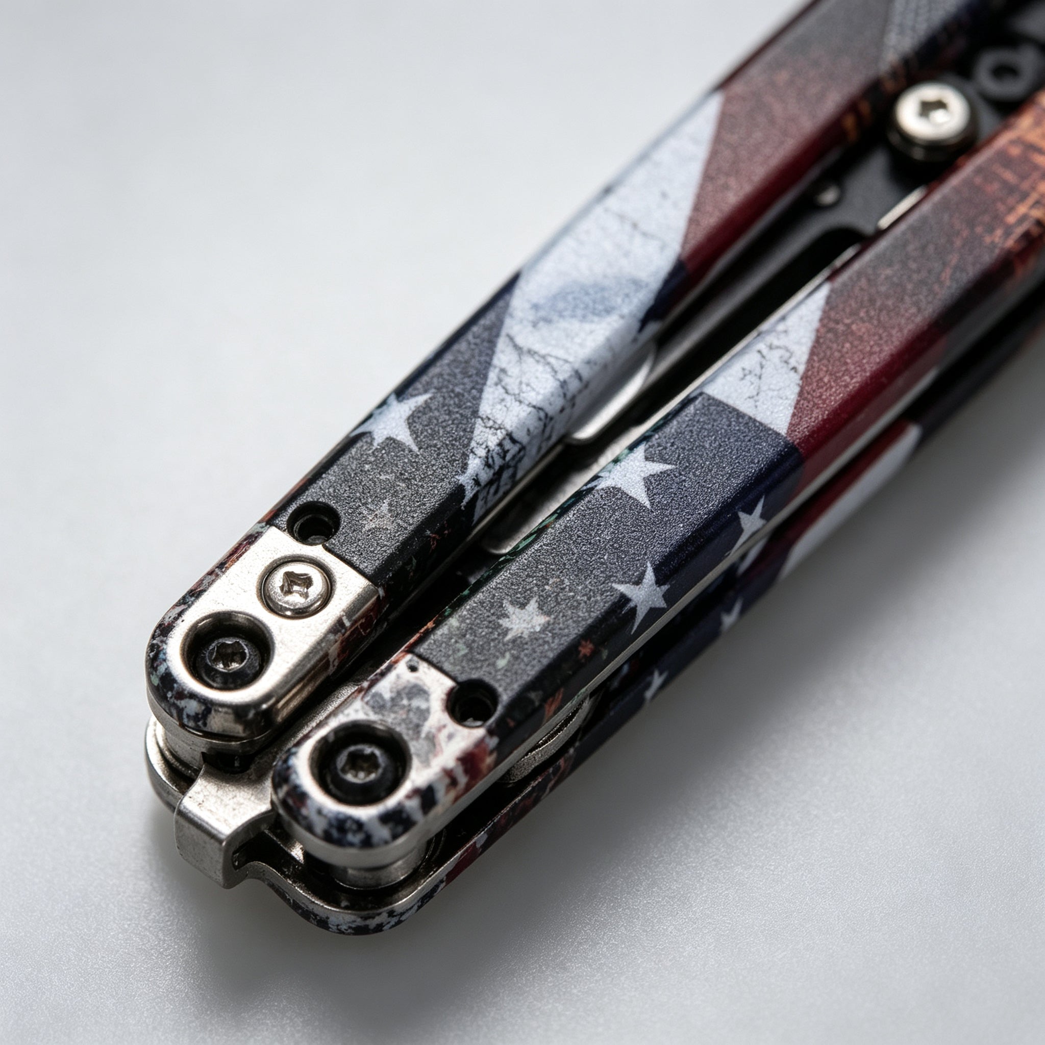 PH02-2 Butterfly Knife – USA Flag — view 3