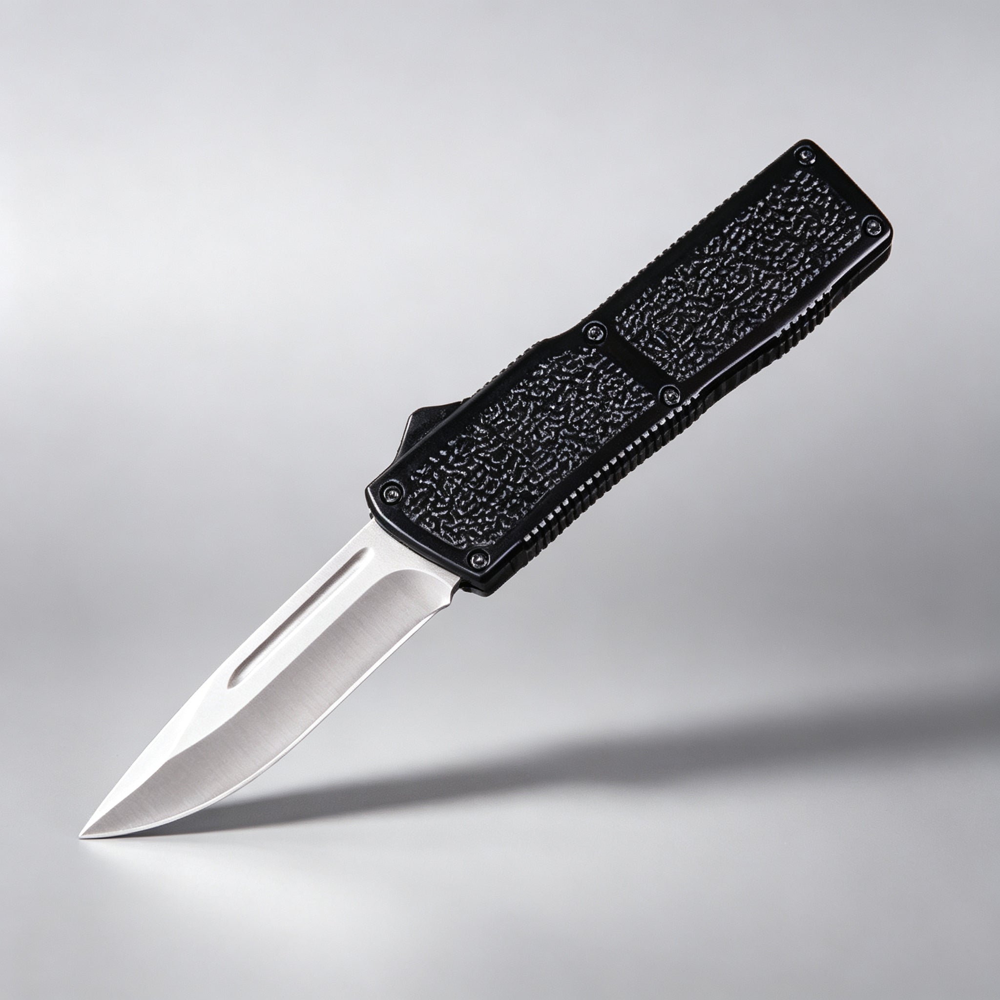 F196D Folding Knife – 227mm · 212g — view 2